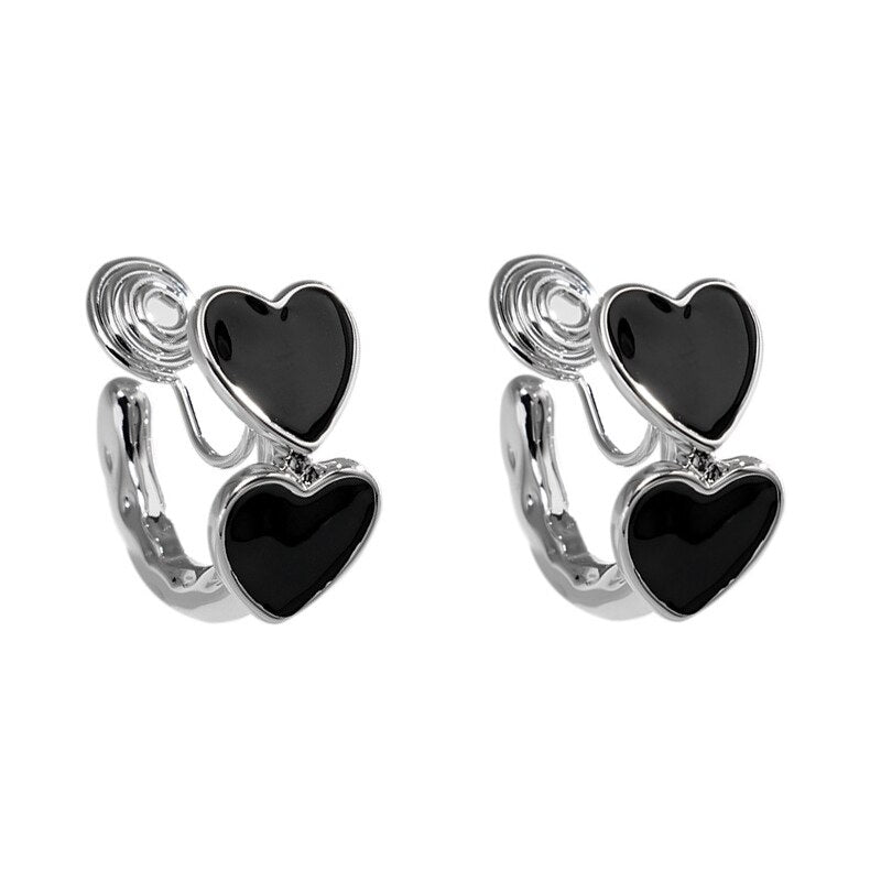 RETRO BLACK HEART SHAPED BRASS COIL CLIP ON EARRINGS