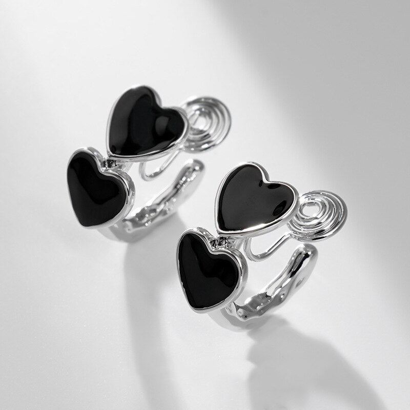 RETRO BLACK HEART SHAPED BRASS COIL CLIP ON EARRINGS