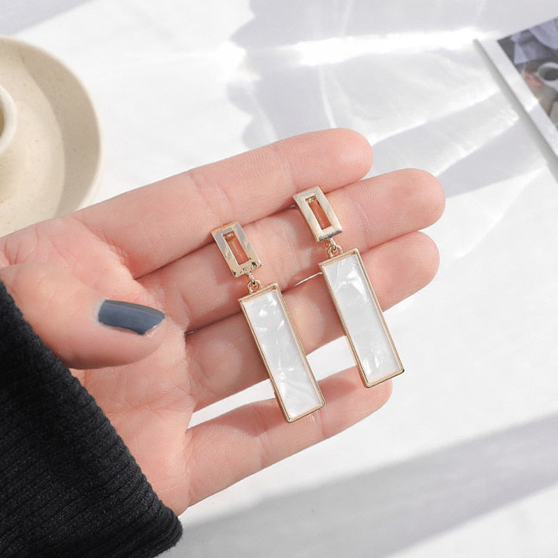 GEOMETRY RECTANGLE CLIP ON EARRNGS